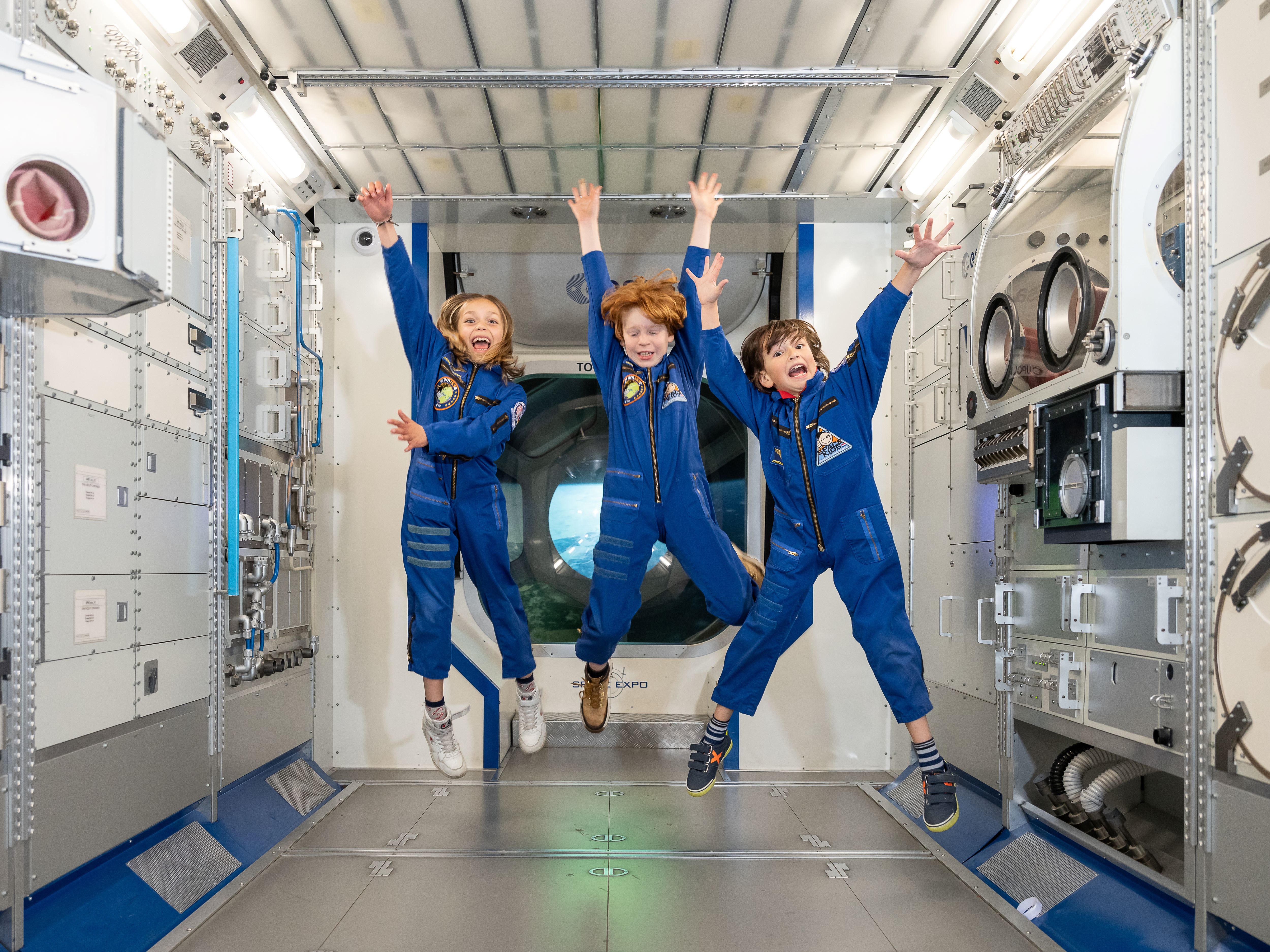 Space Expo Winter School